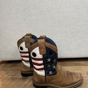 Patriotic Cowboy Boots with Stars and Stripes